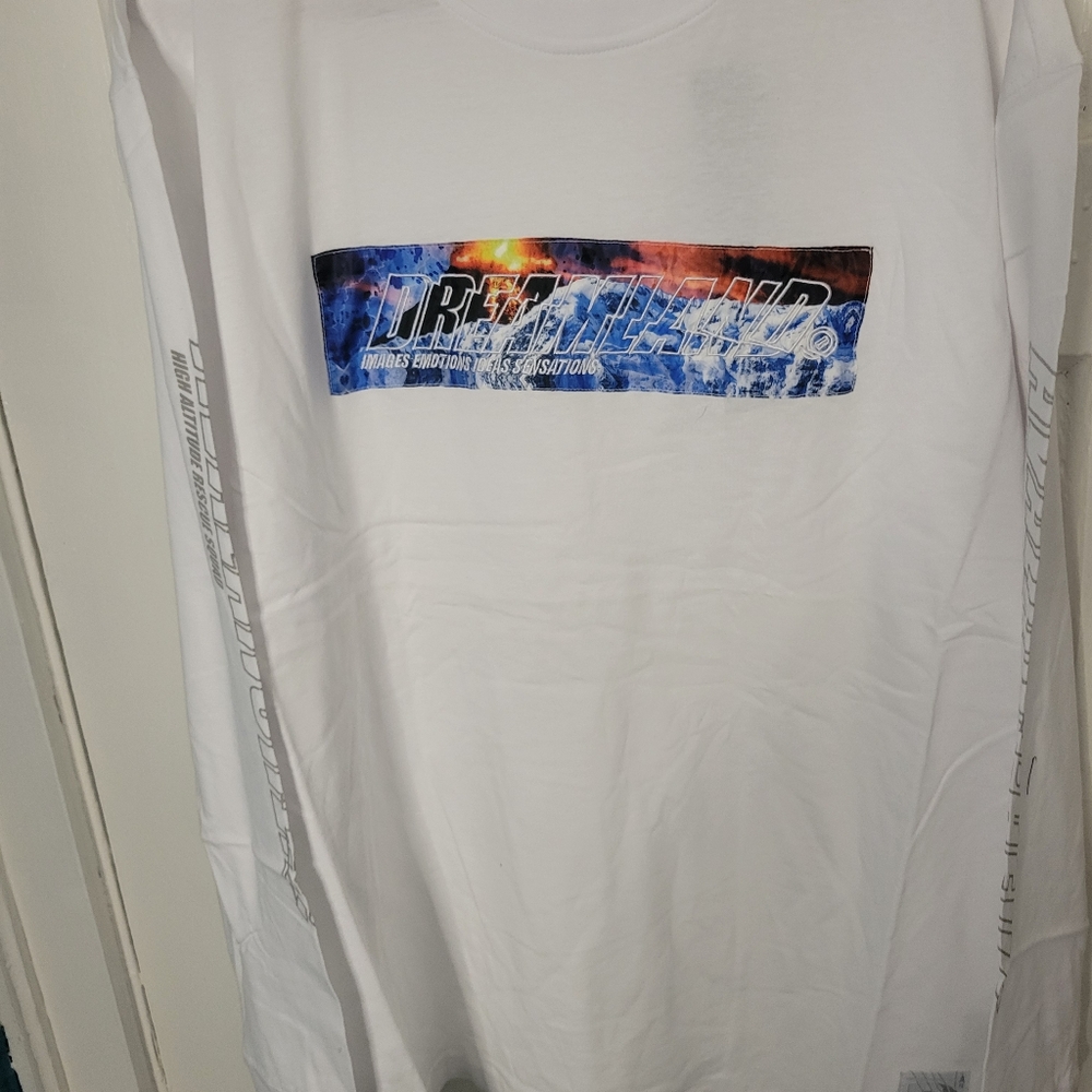 Dreamland long sleeved tshirt